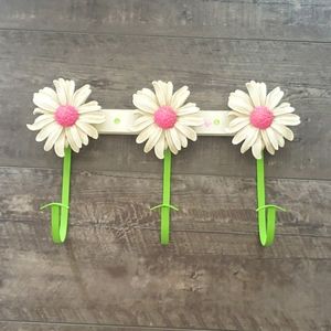 Floral Flower wall hooks 3 hook rack